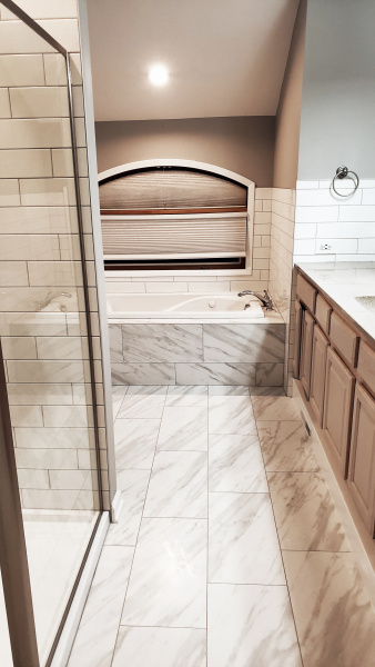Bathroom after renovation 4.jpg